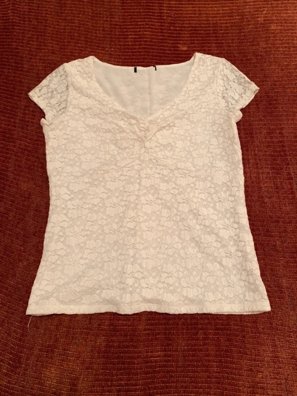 White V-Neck Top w/t Cap Sleeves